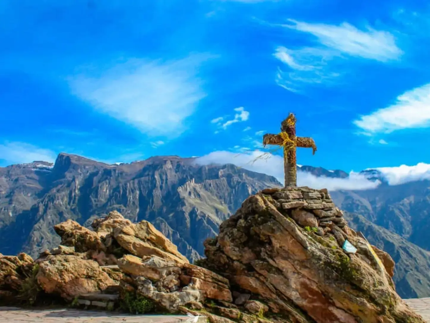 Cruz del Condor arequipa