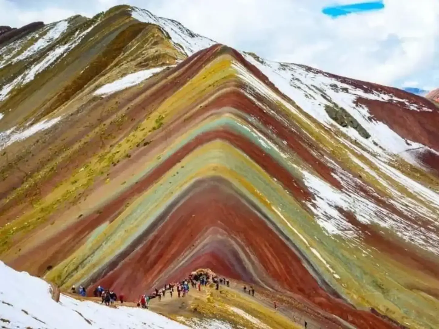 Montaña de colores