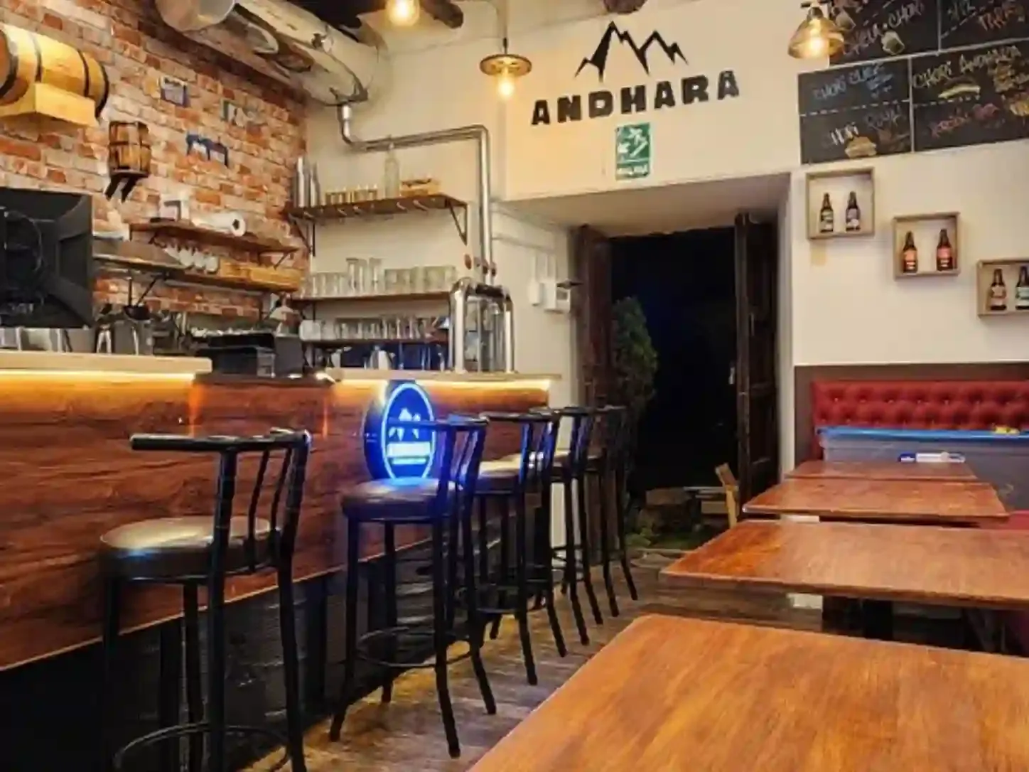 Bares de Cerveza Artesanal y Coctelería en el Centro de Cusco