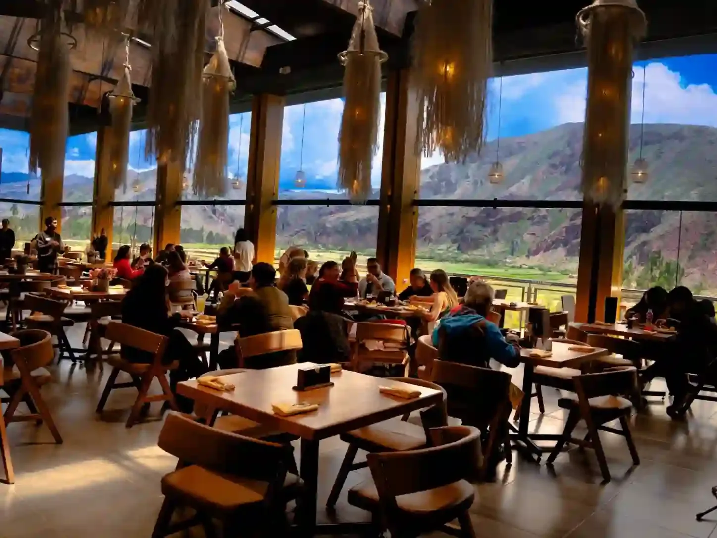 Cafés con Vista Panorámica al Valle Sagrado